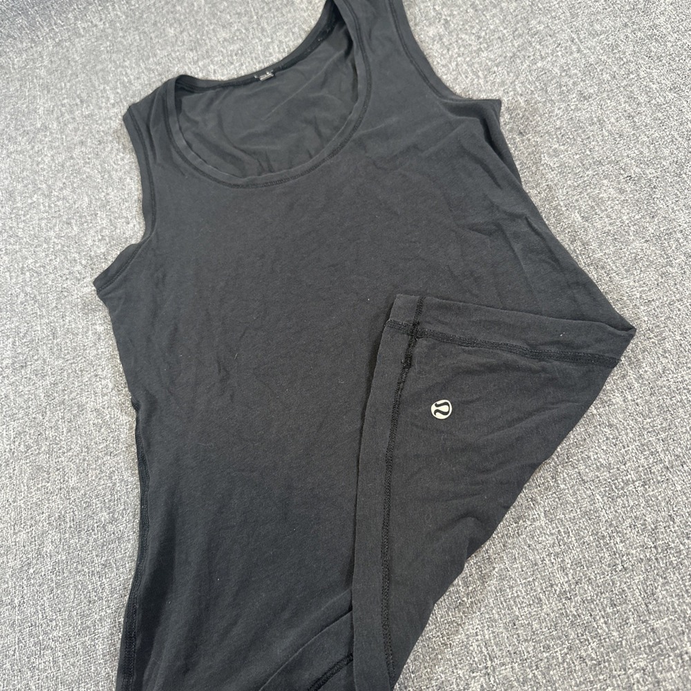 Lululemon Womens Black Athletic Tank Top Yoga Gym Shirt Size M Estimated